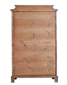 19th Century Flame Mahogany Tall Chest of Drawers — thumbnail 3
