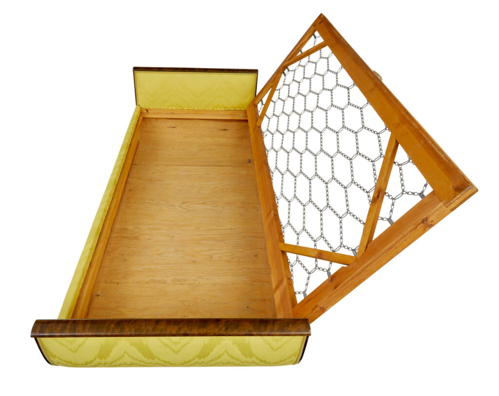 Scandinavian Art Deco Birch and Kingwood Chaise — image 2