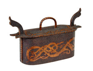 Early 20th Century Scandinavian Pokerwork Tine Box — thumbnail 7