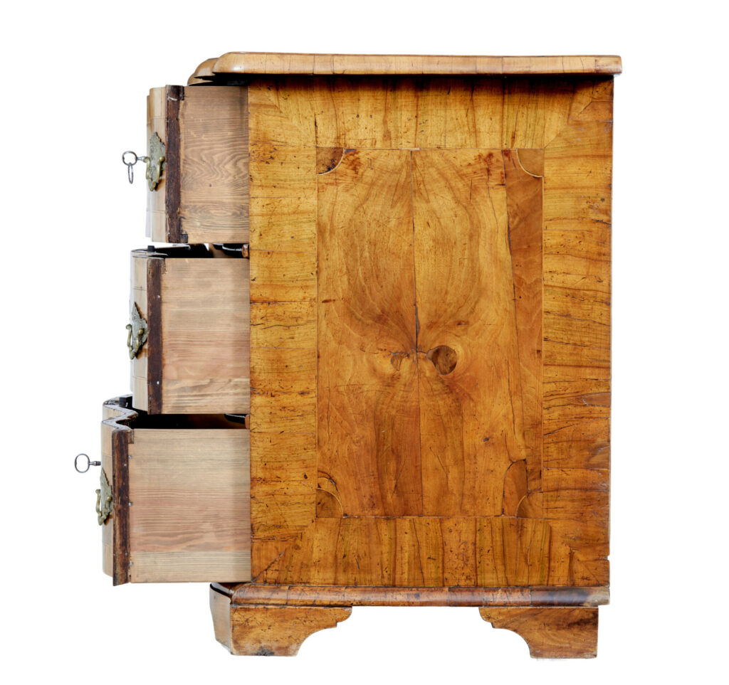Fine Quality 18th Century Burr Walnut Chest of Drawers — image 4