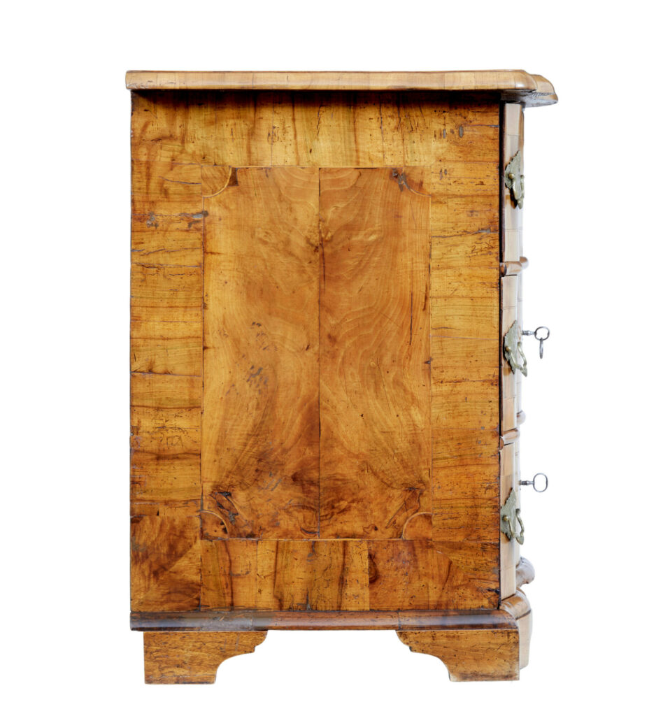 Fine Quality 18th Century Burr Walnut Chest of Drawers — image 2