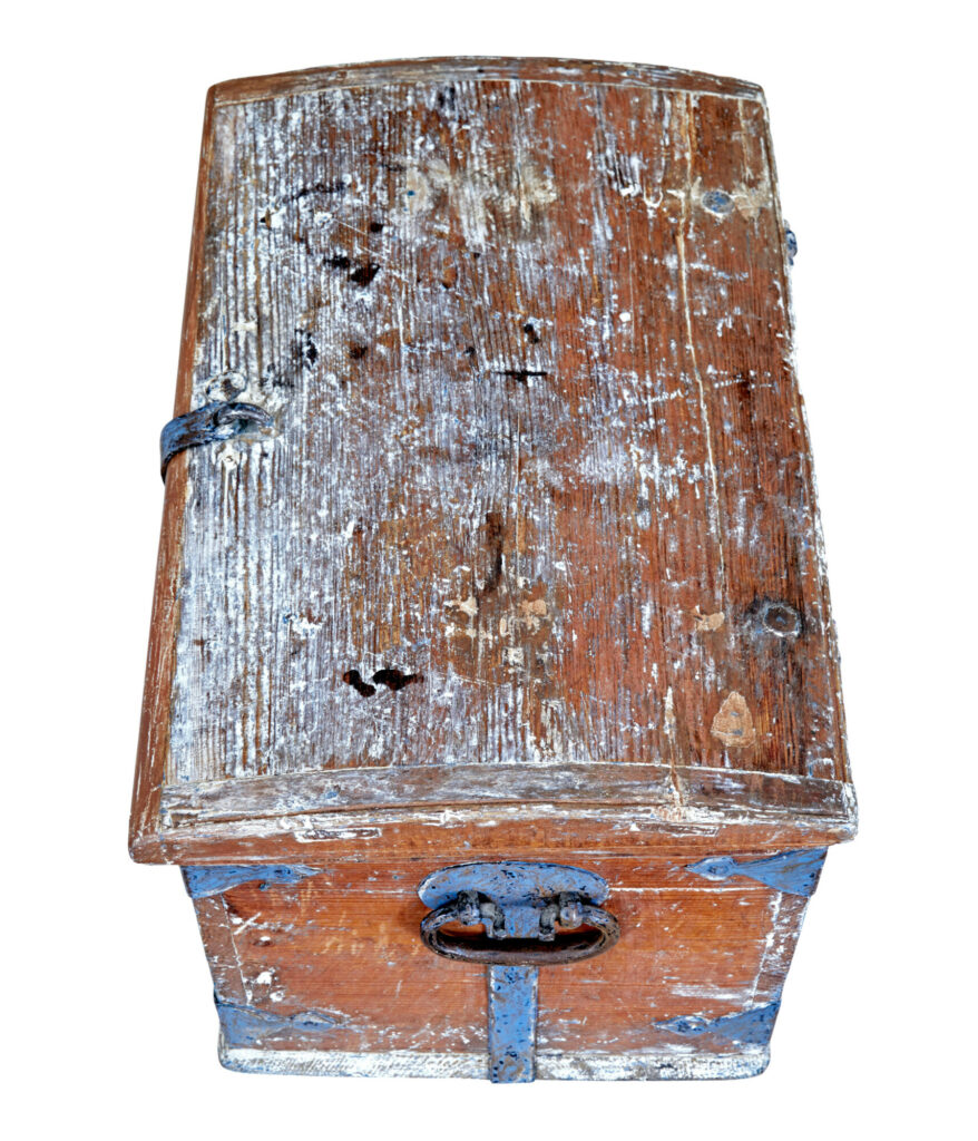 Small Mid 19th Century Swedish Painted Pine Strong Box — image 4