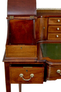 19th Century Mahogany Carlton House Desk — thumbnail 10