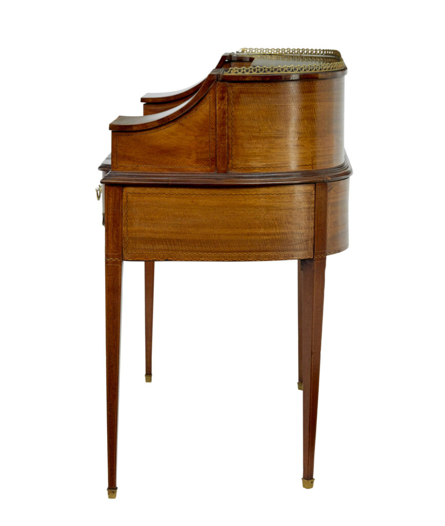19th Century Mahogany Carlton House Desk — image 3