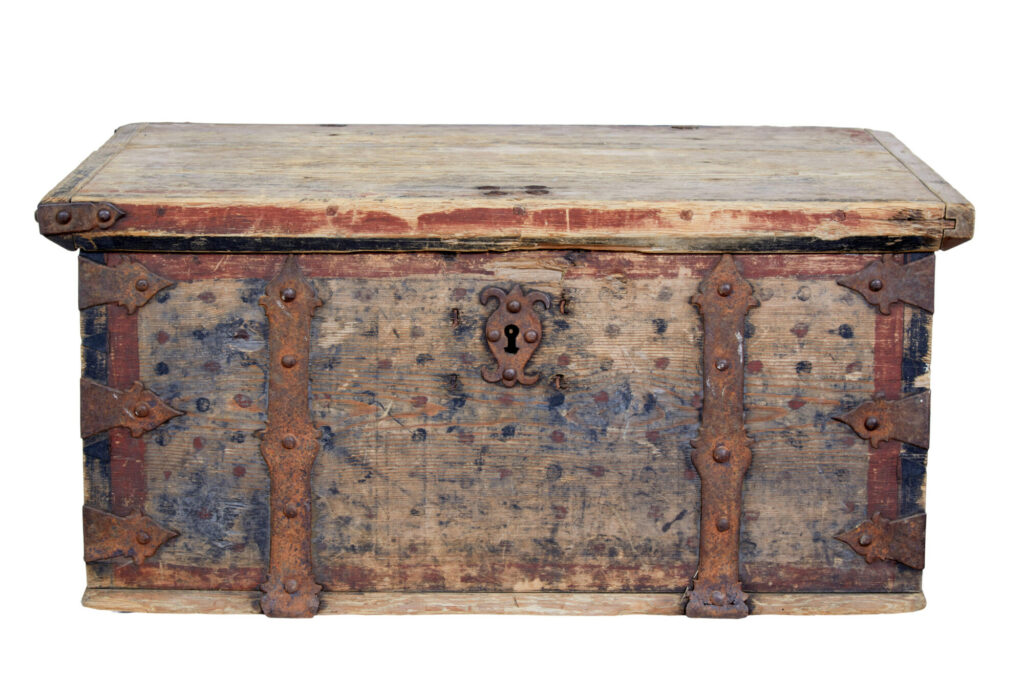 Mid 18th Century Swedish Pine Chest Decorated with Labyrinth