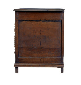 18th Century Small English Oak Coffer — thumbnail 7