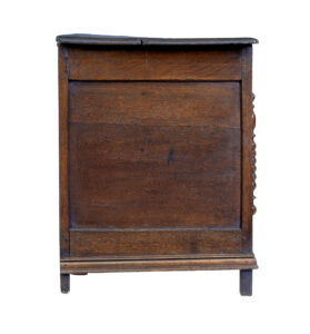 18th Century Small English Oak Coffer — thumbnail 5