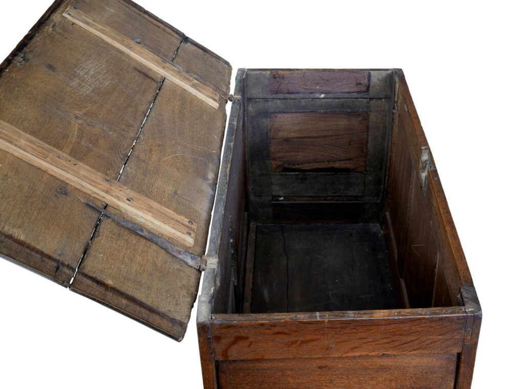18th Century Small English Oak Coffer — image 3