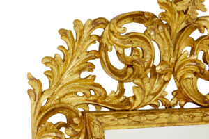 18th Century Carved Italian Rococo Giltwood Mirror — thumbnail 7