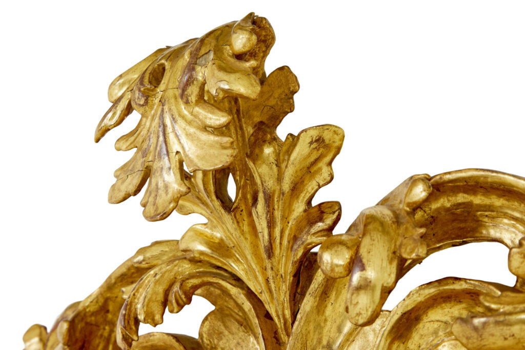 18th Century Carved Italian Rococo Giltwood Mirror — image 5