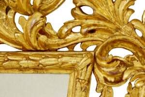 18th Century Carved Italian Rococo Giltwood Mirror — thumbnail 4