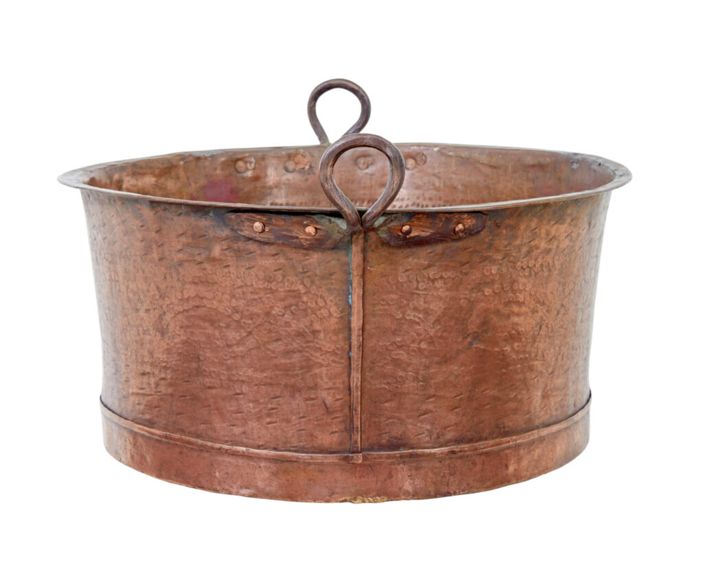 Victorian 19th Century Large Copper Cooking Pot — image 4