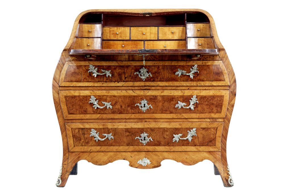 Rococo 18th Century Yew and Elm Bureau Desk — image 7