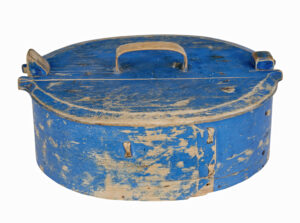 19TH CENTURY HAND PAINTED TINE DECORATIVE BOX