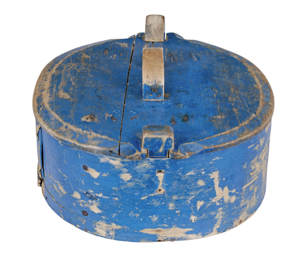 19th Century Hand Painted Tine Decorative Box — image 4