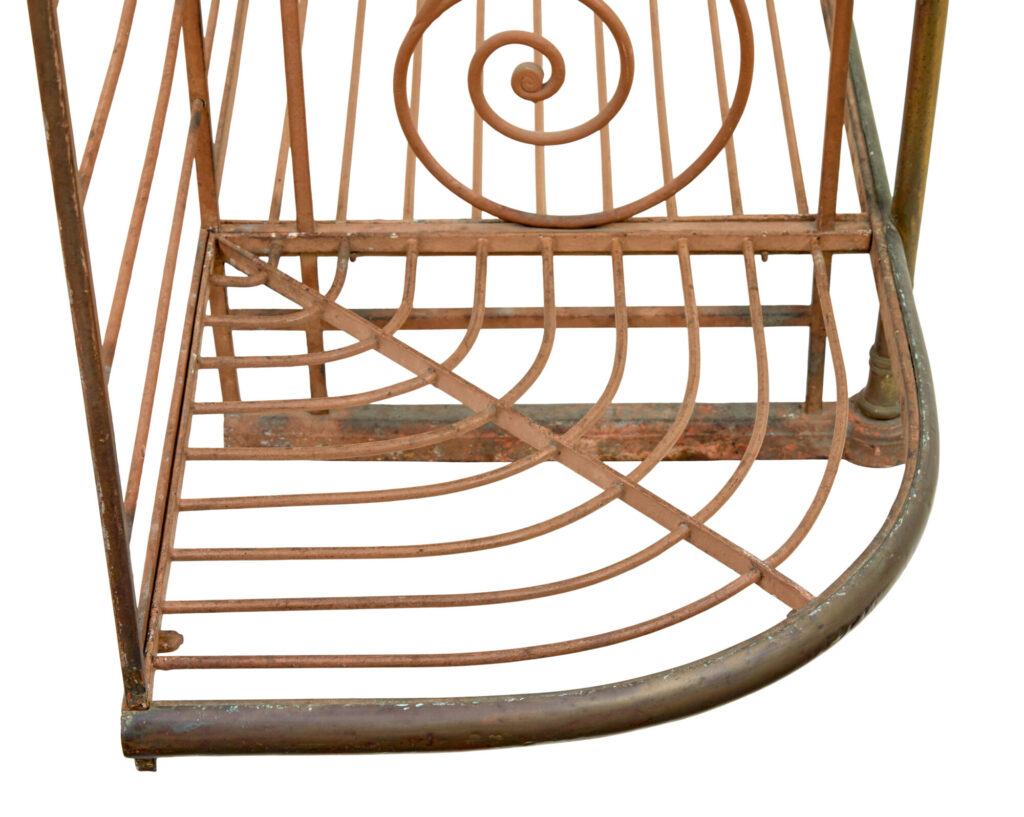 Early 20th Century French Parisienne Boulangers Bread Rack — image 6