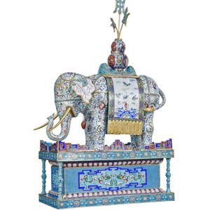 EARLY 20TH CENTURY LARGE CHINESE CLOISONNE ENAMEL ELEPHANT