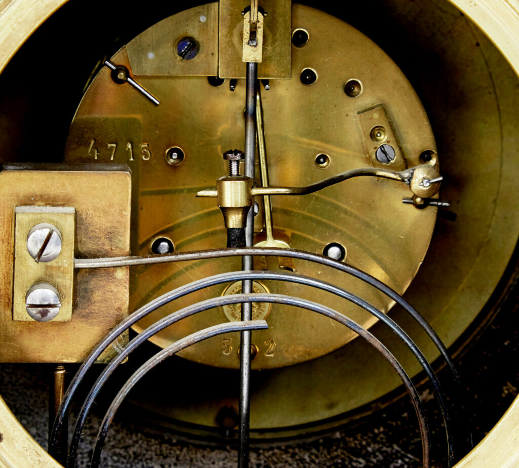 High Victorian Inlaid Black Marble Mantel Clock — image 5