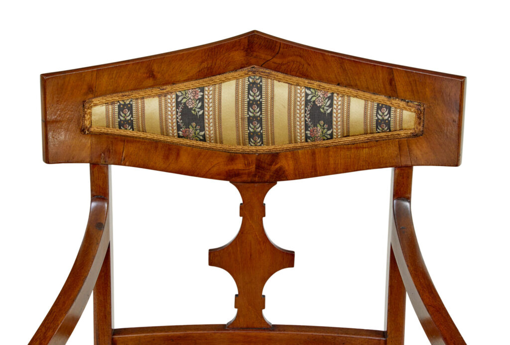 Early 20th Century 13 Piece Mahogany Salon Suite — image 4