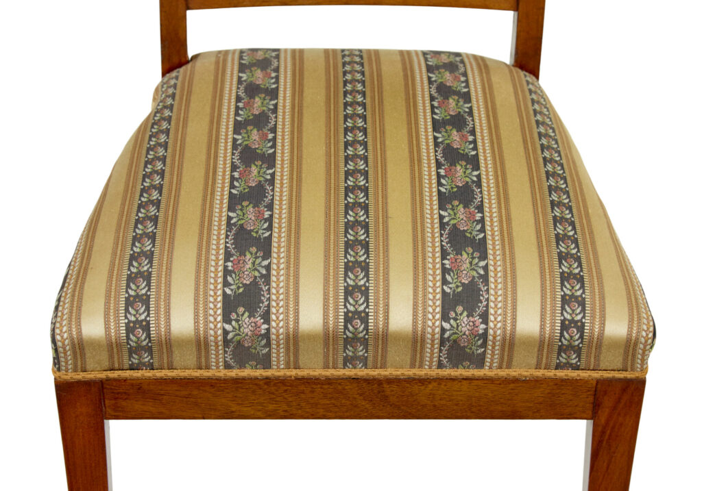 Early 20th Century 13 Piece Mahogany Salon Suite — image 3