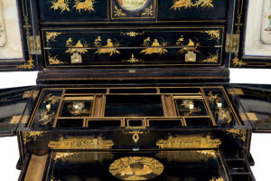 19th Century Chinese Canton Black Lacquered Desk Cabinet — thumbnail 6