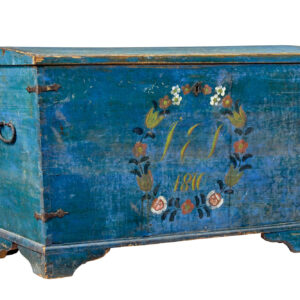 EARLY 19TH CENTURY HAND PAINTED SWEDISH FOLK ART COFFER