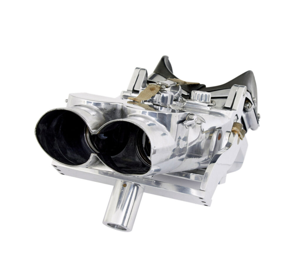Pair of Ww2 Polished Steel German Rangefinder Flak Binoculars — image 17