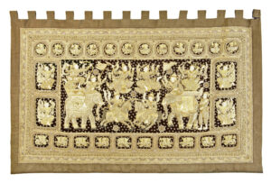 STUNNING 20TH CENTURY LARGE INDIAN NEEDLEWORK WALL HANGING