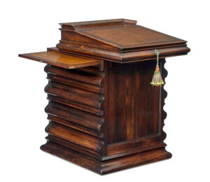 William Iv 19th Century Shaped Davenport Desk — thumbnail 2