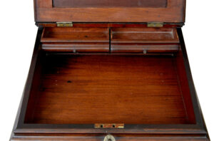 William Iv 19th Century Shaped Davenport Desk — thumbnail 8