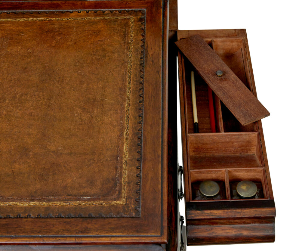William Iv 19th Century Shaped Davenport Desk — image 6