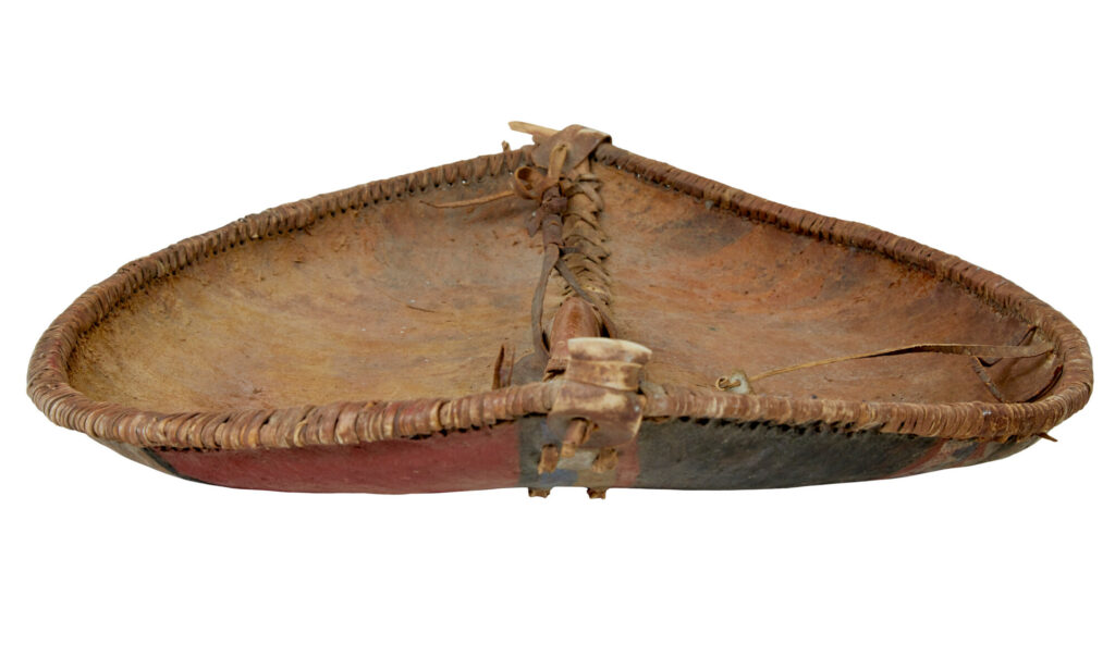 Kenyan Massai Tribe Hand Painted Hide Shield — image 8