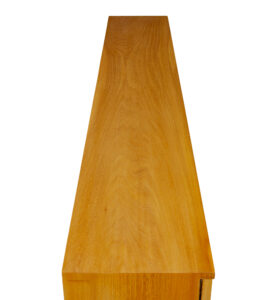 Swedish Art Deco Inlaid Elm Low Bookcase by Mjölby Intarsia — thumbnail 6