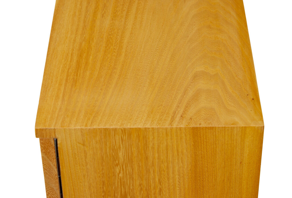 Swedish Art Deco Inlaid Elm Low Bookcase by Mjölby Intarsia — image 4