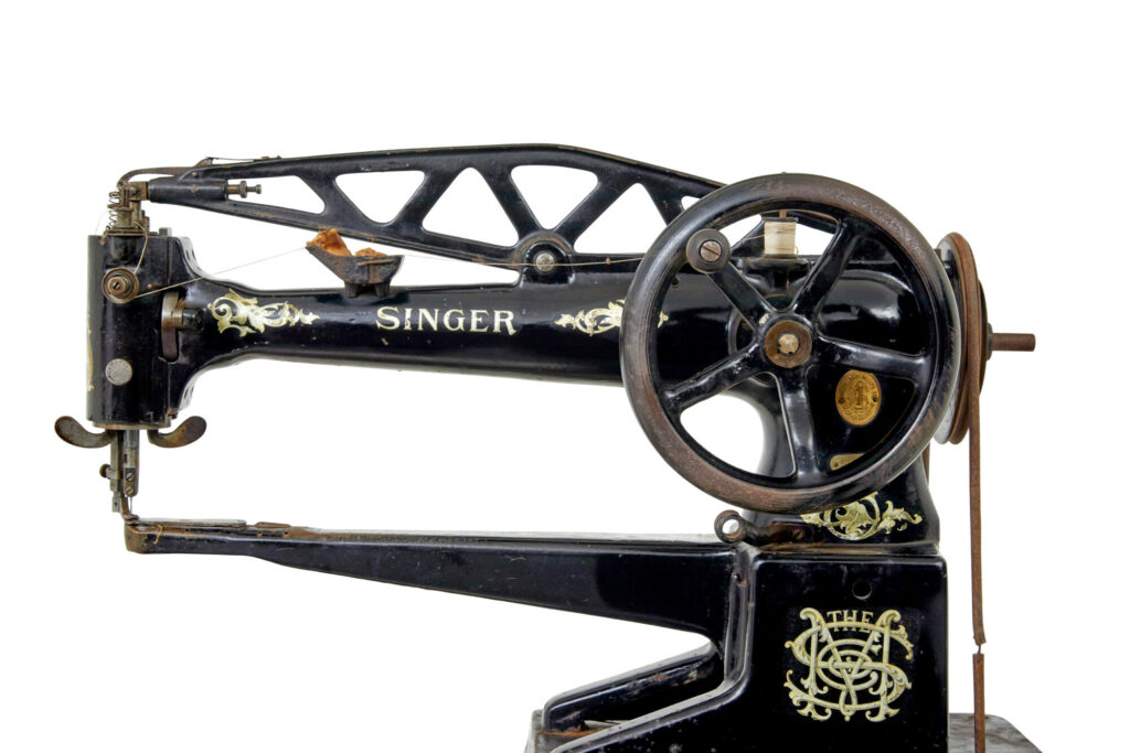 19th Century Black Cast Iron Factory Singer Sewing Machine — image 8