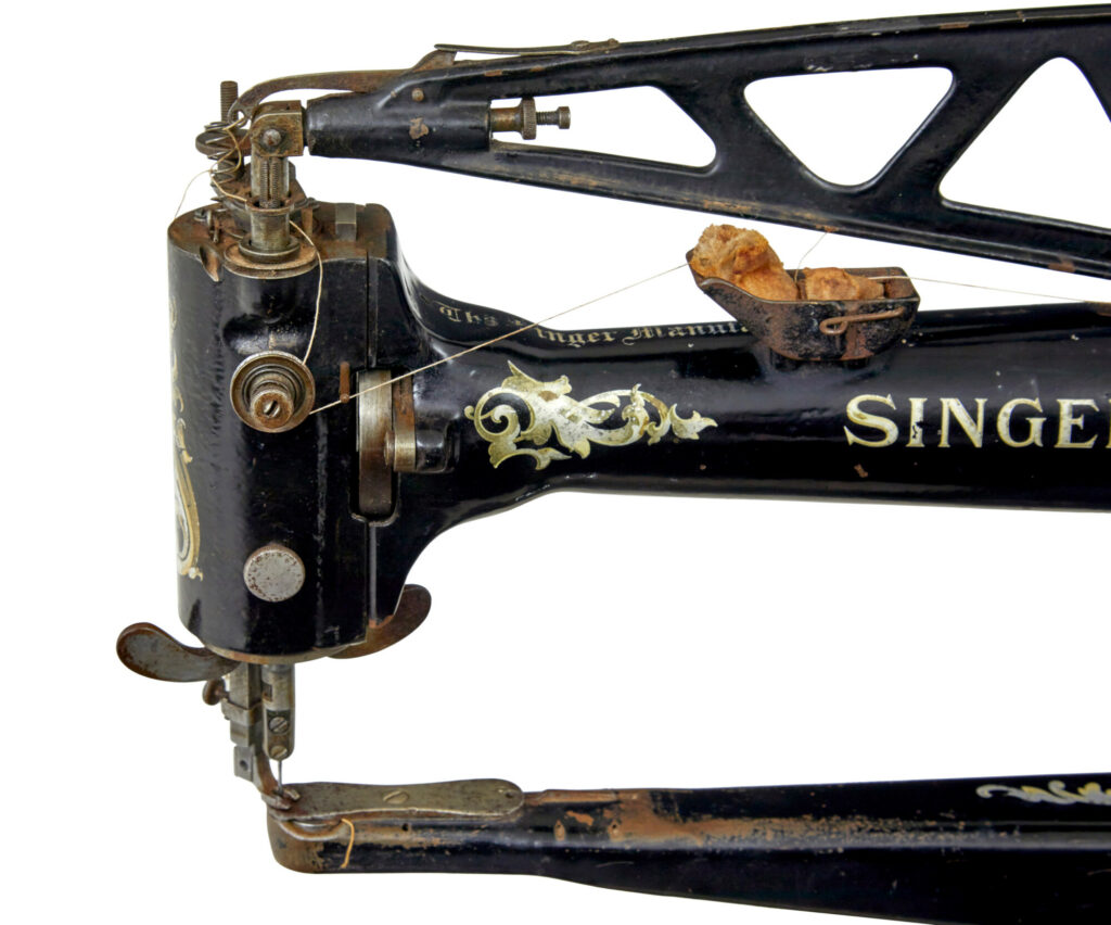 19th Century Black Cast Iron Factory Singer Sewing Machine — image 5