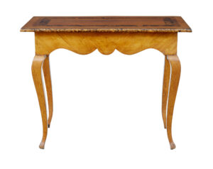 Swedish Mid 19th Century Alder Root Occasional Table — thumbnail 2