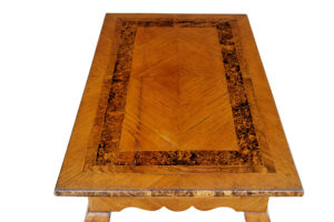 Swedish Mid 19th Century Alder Root Occasional Table — thumbnail 10