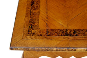 Swedish Mid 19th Century Alder Root Occasional Table — thumbnail 9