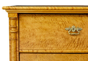 Swedish 19th Century Tiger Birch Chest of Drawers — thumbnail 10