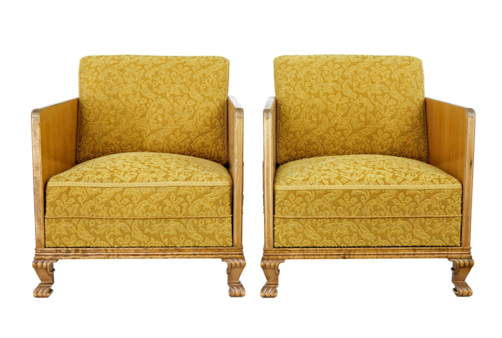 PAIR OF ART DECO ELM AND BIRCH LOUNGE ARMCHAIRS