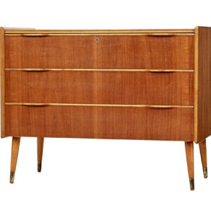 MID 20TH CENTURY DANISH TEAK CHEST OF DRAWERS BY HENNING JORGENSEN