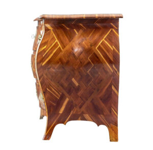 Early 18th Century Rococo Inlaid Plum Bombe Chest of Drawers — thumbnail 12