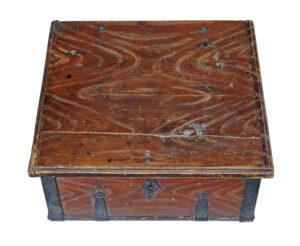 Scandinavian Hand Painted 19th Century Pine Strong Box — thumbnail 6
