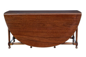 Early 20th Century Chippendale Influenced Mahogany Gateleg Table — thumbnail 7