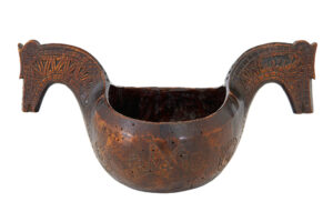 18TH CENTURY NORWEGIAN CARVED KASA ALE CUP