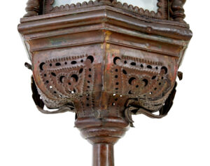 Pair of Late 19th Century Copper Venetian Lamps on Poles — thumbnail 2