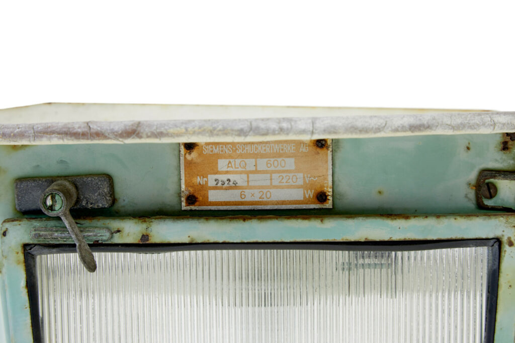 Large Mid 20th Century Industrial Siemens Light — image 4
