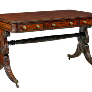19TH CENTURY WILLIAM IV MAHOGANY LIBRARY DESK
