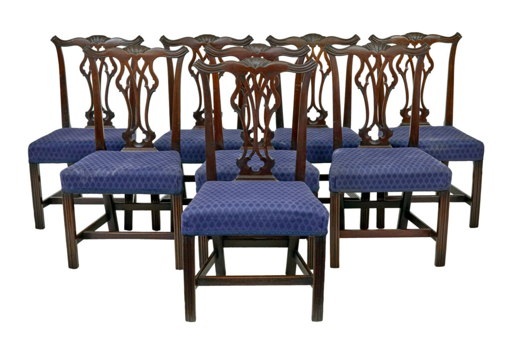 Early 19th Century Set of 10 Chippendale Design Dining Chairs — image 11
